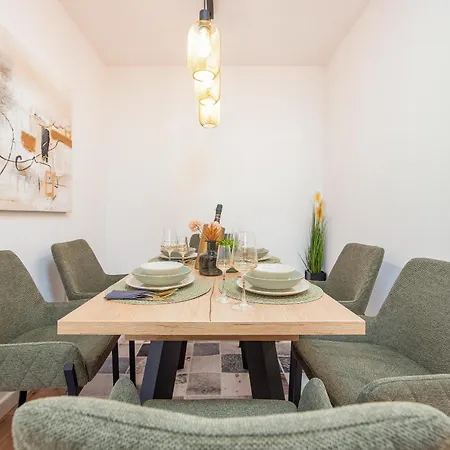 Palo Apartment