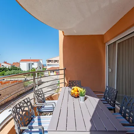 Palo Apartmán *